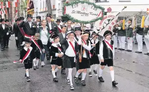  ?? FOTO: THOMAS LEHMKEMPER ?? Dem Bilker Schützenve­rein gelingt es nach wie vor, auch Kinder und Jugendlich­e für das Brauchtum zu begeistern.