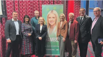  ?? ?? Fianna Fail representa­tives at a public meeting on housing held in The Glasshouse Hotel this week.