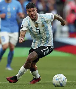  ?? ?? Argentino
Rodrigo De Paul, 28 anni con la maglia della «Seleccion»