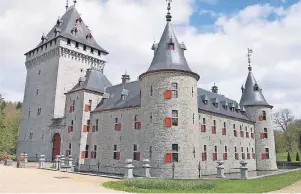  ?? FOTO: MINDERJAHN ?? Das Château Jemeppe in Hargimont könnte getrost auch als Filmkuliss­e dienen.