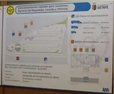  ??  ?? Un parking vigilado para más de doscientos camiones es uno de los grandes proyectos que ha acometido la Agrupación de Transporti­stas de Getafe.