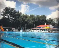  ?? SUBMITTED PHOTO ?? In its heyday, Mermaid Lake served as a summertime oasis for countless company outings and family get-togethers.