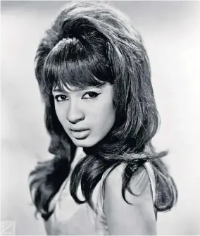  ?? ?? Ronnie Spector: left, top of photograph, with her fellow Ronettes and the troubled producer Phil Spector