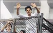  ?? AP FILE ?? Bollywood actor Shah Rukh Khan was detained briefly at the Los Angeles airport on Thursday.