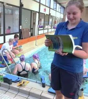  ?? FOTO JAN BRYS ?? Elise Matthysen. Vorig jaar toen ze haar opleiding kreeg als coach. Ondertusse­n is de exolympiër echt aan de slag. “Ik haal er erg veel voldoening uit.”