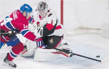  ?? GRAHAM HUGHES/THE CANADIAN PRESS ?? Canadiens’ Tomas Plekanec moves on Senators’ goalie Mike Condon Sunday.