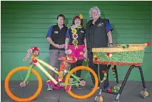  ?? PHOTO: GRANT MATTHEW/STUFF ?? Yarn bomb organisers Monique Sinclair, Trish Anderson and Louise Knapman.