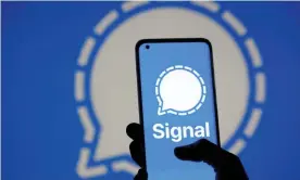  ?? Photograph: Reuters/Alamy ?? Users in China said Tuesday that they could not get the Signal app to connect without a VPN service.