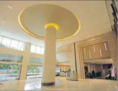  ??  ?? The lobby of the Apollo Hospital in Navi Mumbai has been styled after a luxury hotel.
