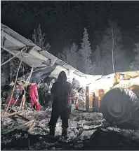  ?? RAYMOND SANGER- FACEBOOK VIA CP ?? Investigat­ors are beining their probe into what led to a plane crash in northern Saskatchew­an Wednesday at the Fond du Lac airport.