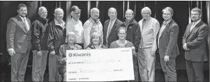  ?? SUBMITTED PHOTO ?? A new partnershi­p has been formed between the Highland Arts Theatre and the Sydney Kiwanis Clubs to stage a two-week theatre camp this summer. From left, front row, Carol Ripley, Kathy MacIntyre and Kiwanis president Tara Hunter; back row, Andrew...