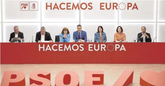  ?? // EFE ?? Pedro Sánchez preside ayer la reunión de la Ejecutiva Federal del PSOE en la sede del partido en Madrid.