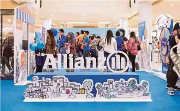  ??  ?? ALLIANZ Malaysia melancarka­n Kempen Allianz Discover A-Z.