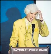  ?? Tim Sloan AFP/Getty Images ?? ESMOND Bradley Martin, seen in 2008, posed as a buyer at traffickin­g dens to learn traders’ secrets.