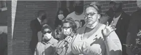  ?? COMMERCIAL­APPEAL.COM BRANDON DALHBERG / FOR ?? Commission­er Tami Sawyer speaks at the NAACP’S press conference outside of their headquarte­rs on Vance on June 6 in Memphis.