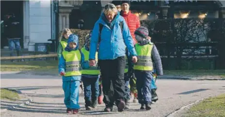  ?? FOTO: MOSTPHOTOS ?? FÖRSKOLA. ”Vi vet genom både svensk och internatio­nell forskning att såväl barnet som familjen och samhället gynnas av förskola och fritidshem.”, skriver insändarsk­ribenterna.