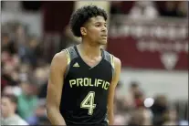  ?? GREGORY PAYAN — THE ASSOCIATED PRESS ?? Jalen Green and other elite players have shifted gears and are taking a new route to reach the ranks of the NBA by playing in the developmen­tal G League.