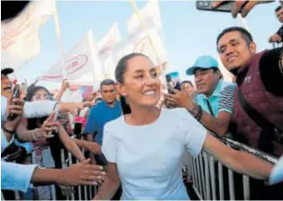  ?? // REUTERS ?? Sheinbaum durante un acto de la campaña electoral mexicana