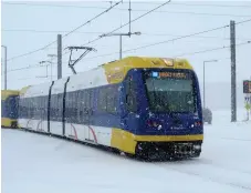  ??  ?? Metro Transit Minneapoli­s – St. Paul. Siemens Mobilité relie les villes jumelles toute l'année grâce à son véhicule léger sur rail S70 personnali­sable.