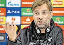  ?? BILD: SN/APA ?? Was soll ich machen? LiverpoolT­rainer Jürgen Klopp muss auch ohne seinen Topangreif­er stürmen lassen.