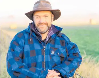  ?? Photo / Supplied ?? Glen Oroua sheep and beef farmer Tim Saunders has written his second book.