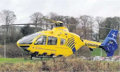  ?? Mark Alcock ?? ●●Air ambulance outside Buckley Hall prison in Rochdale