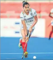  ?? HOCKEYNZ ?? Skipper Rani Rampal scored in the 47th minute as India defeated n
Great Britain by a solitary goal.