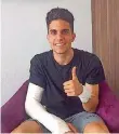  ?? FOTO: MEDIABASES­PORTS/DPA ?? Der bei dem Bomben-Attentat verletzte Marc Bartra ist auf dem Weg der Besserung.