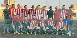  ?? JORGE SASTRIQUES ?? ▶▶ El equipo rojiblanco disputará su tercera temporada en el Grupo I de Primera Regional.