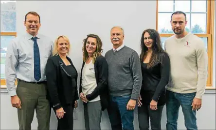  ?? PHOTO PROVIDED ?? From left: Local profession­als David Theobald, Michelle Pyan, Sarah Pechar, Mike Zinni, Sherry Kocienski and Craig Wigand, from Davin Healthcare Solutions and Commercial Investigat­ions, team up in a new business partnershi­p.