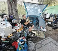  ?? JOHN RENNISON HAMILTON SPECTATOR FILE PHOTO ?? Gord Smyth of Hamilton, seen with his dog Daisy in July, says he can’t stay in shelters due to mental-health challenges.