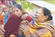  ?? HT PHOTO ?? Distraught relatives of the victims in Amritsar on Sunday.