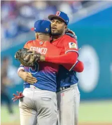  ?? NELSON PULIDO ?? Jeimer Candelario ha jugado gran defensa en la inicial.