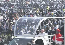  ?? ?? Miles asistieron a la misa del papa Francisco en el Congo.