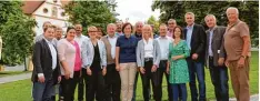  ?? Foto: Ines Penzhorn ?? Die Mitglieder von zwölf CSU Ortsverbän­den aus dem westlichen Landkreis feierten in Oberschöne­nfeld mit viel Politpromi­nenz ihr Sommerfest.