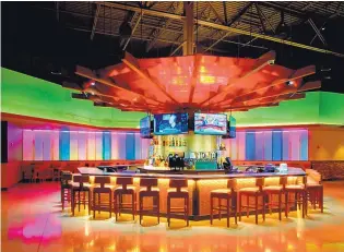  ?? COURTESY OF THE DOWNS RACETRACK & CASINO ?? The Downs Racetrack & Casino’s First Turn Lounge and other areas on the property will simulcast straight from Churchill Downs.