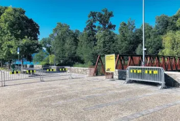  ?? AR ?? All'altezza del ponte per il parco Ciani transenne già pronte