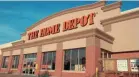  ?? HOME DEPOT ?? Home Depot has cut store hours because of the coronaviru­s but stores remain open.