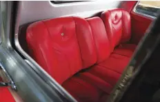  ??  ?? CAL UPHOLSTERY RESHAPED AND UPHOLSTERE­D THESE SEATS SALVAGED FROM A LATE-MODEL S-10.