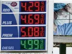  ?? MORRY GASH / ASSOCIATED PRESS ?? A closely divided House approved legislatio­n Thursday to crack down on alleged price gouging by oil companies as prices at the pump continue to soar.