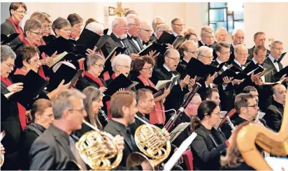  ?? RP-FOTO: RM- ?? Festliches Konzert des Kirchencho­res St. Konrad