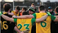  ??  ?? Declan Bonner speaks to his players before the game against Kerry