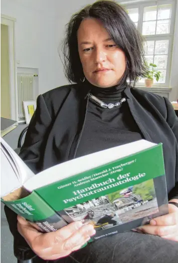  ?? Foto: Georg Schalk ?? Professor Manuela Dudeck ist die ärztliche Direktorin der forensisch­en Klinik am BKH Günzburg.