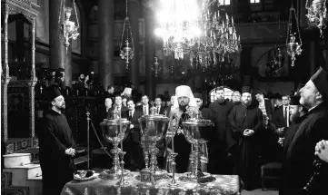  ??  ?? Metropolit­an Epifaniy, head of the Orthodox Church of Ukraine, attends the Epiphany mass at the Patriarcha­l Cathedral of St. George in Istanbul,Turkey. — Reuters photo