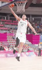  ??  ?? • Alejandro Reyna ha integrado la selección mexicana de basquetbol.
