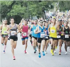  ??  ?? EXITOSO. Pese a no haber podido importar corredores elites, el San Blas tuvo el respaldo de 886 competidor­es.