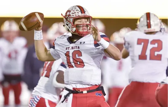  ?? KIRSTEN STICKNEY/SUN-TIMES ?? St. Rita standout Tommy Ulatowski had a baseball scholarshi­p lined up at Creighton but opted to join Kent State’s football program as a preferred walk-on.