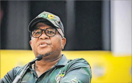  ?? Photo: OJ Koloti/gallo Images ?? Truth teller: ANC secretary general Fikile April Mbalula (above) is being criticised for saying that party members lied to parliament about Jacob Zuma’s ‘firepool’ (below) because they were protecting the former president.