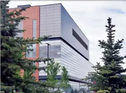  ?? NEWS PHOTO EMMA BENNETT ?? More than 184 elective surgeries have been postponed at Medicine Hat Regional Hospital after it was discovered that a residue was found on equipment during reprocessi­ng and sterilizat­ion.