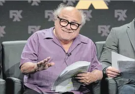  ?? WILLY SANJUAN THE ASSOCIATED PRESS ?? Danny DeVito participat­es in a table read for "It's Always Sunny in Philadelph­ia:" politicall­y correct it’s not.
